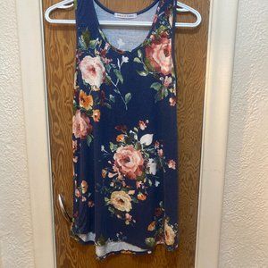 Chris & Carol  Women's Top Dark Blue Floral High Low Top